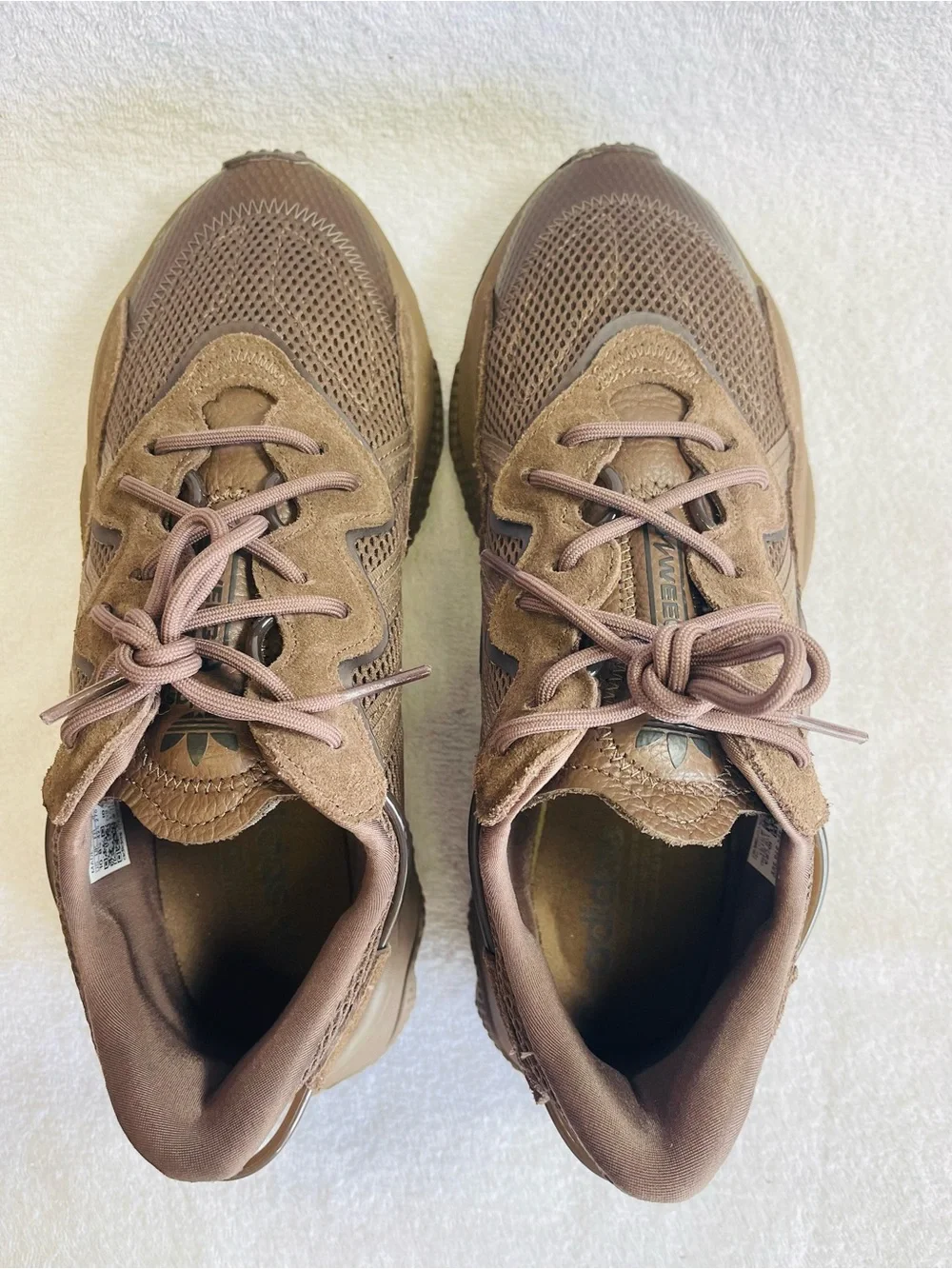 ADIDAS Ozweego Sneakers Size US W 10 / M 9 Brown Athletic Shoes